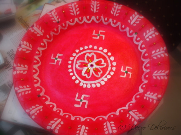  Ganesh Chaturti DIY aarti plate |via ArtsyCraftsyMom.com - Ganesh Chaturthi Crafts and Activities to do with Kids - Make a Clay Ganesha, decorate, Ganesha's throne & umbrella, rangoli ideas, recipes, books and more