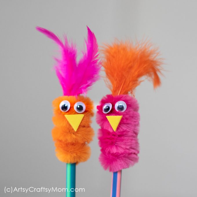 Add spunk, color and loads of cuteness to your kids' pencils. This pipe cleaner pencil topper bird craft is an absolutely adorable accessory.