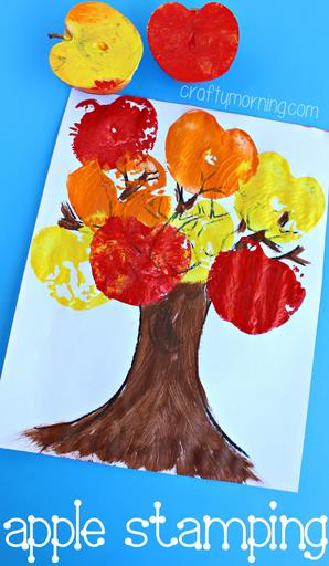 apple stamping - Top 10 Easy Apple Crafts For Kids via ArtsyCraftsyMom - Games, prints, playdoh, paper plates -everything to get your kids excited about Fall with fun and easy apple crafts!