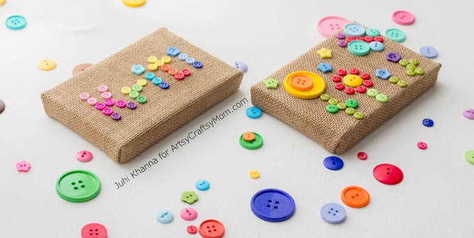 Adorable no-sew DIY Burlap Button Flower Garden Wall Art. An easy Nameplate & flower garden craft for kids and grown-ups that can be lovely unique homemade gifts too.