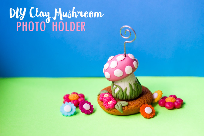 Let this DIY Clay Mushroom Photo Holder give your precious photo or quote a place of pride on your desk! Perfect as a gift for kids, teenagers and adults!