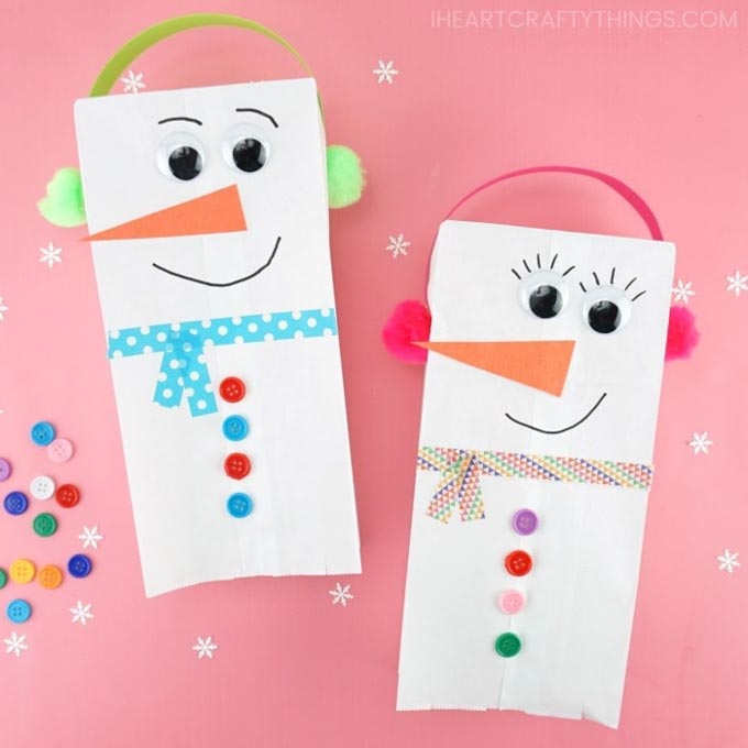 35 Snowman Crafts for Kids Idea 1