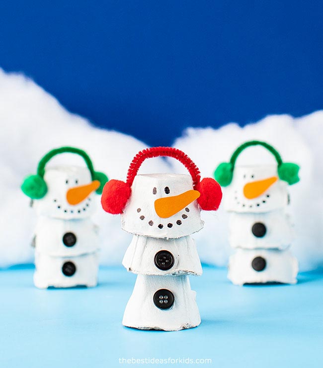 35 Snowman Crafts for Kids Idea 2