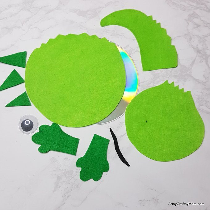 I for Iguana Craft with Printable Template - Artsy Craftsy Mom