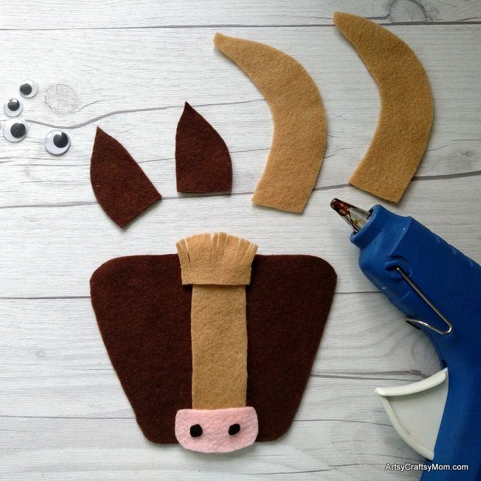 Make this quick and easy Y for Yak Craft using our Printable Template that's perfect for learning about Tibet, cattle, bovine animals, domestic animals or the Letter Y.