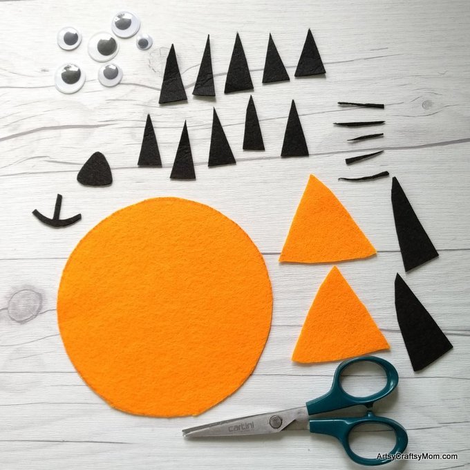T for Tiger Craft with Printable Template - Artsy Craftsy Mom