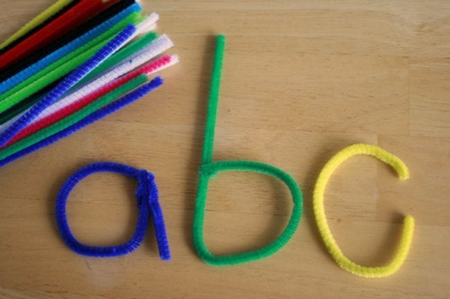 Pipe Cleaner Crafts Make and Takes