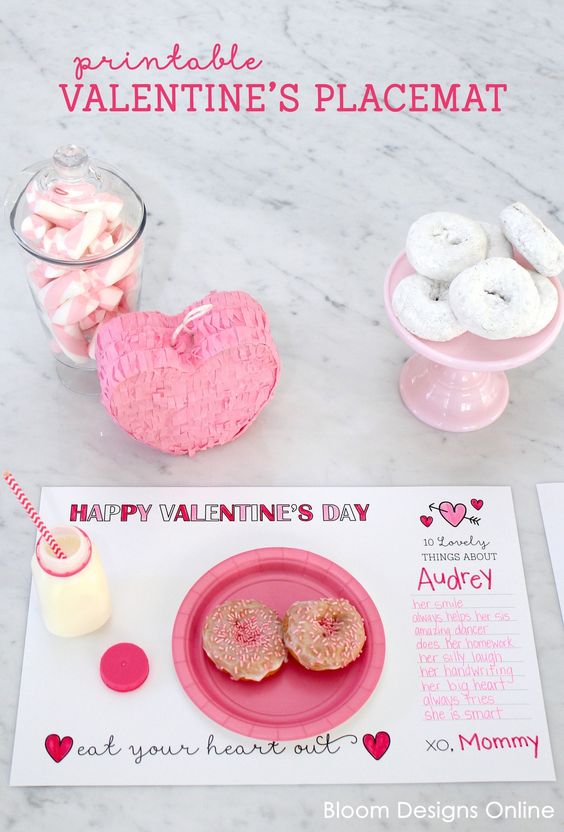 It's Valentine season & a fun way to spread the love is by having a Valentine's theme party at home, complete with DIY Valentine Party Decorations