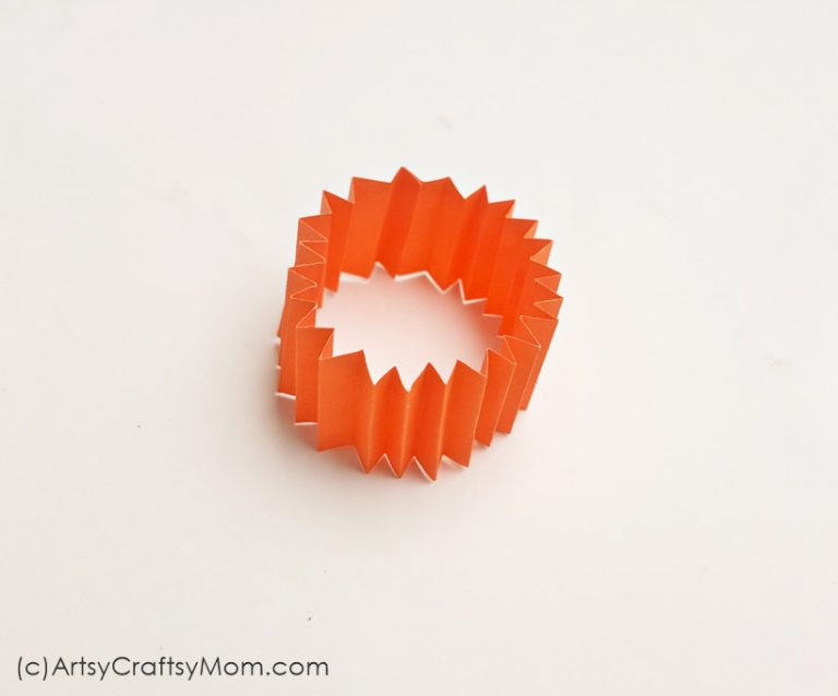 Easy Paper Pumpkin Thanksgiving Craft for Kids - Artsy Craftsy Mom