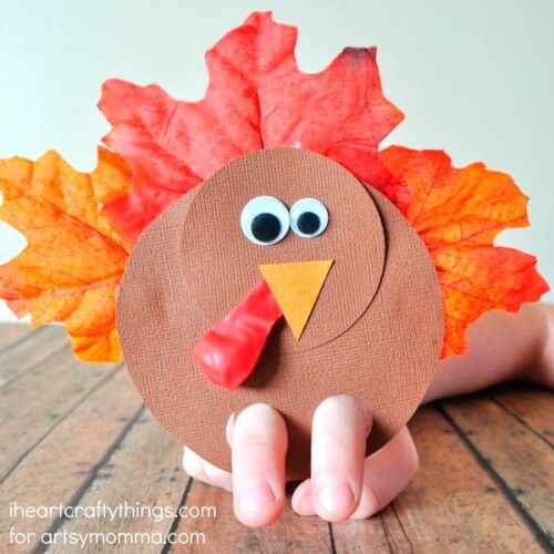 Turkeys are going to feature a lot this Thanksgiving with our 20 terrific turkey crafts for kids to make! Make cards, place holders, puppets and much more!