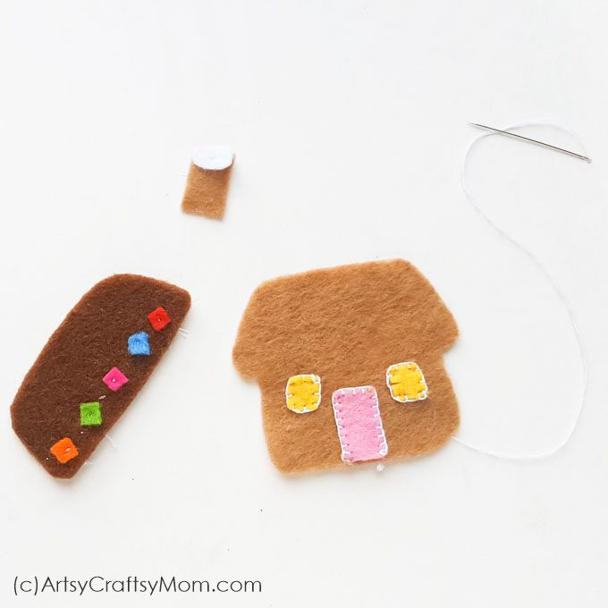 This cute felt gingerbread house ornament won't wreck your diet, but it will sweeten your Christmas celebrations!Works well as a natural room freshener too!