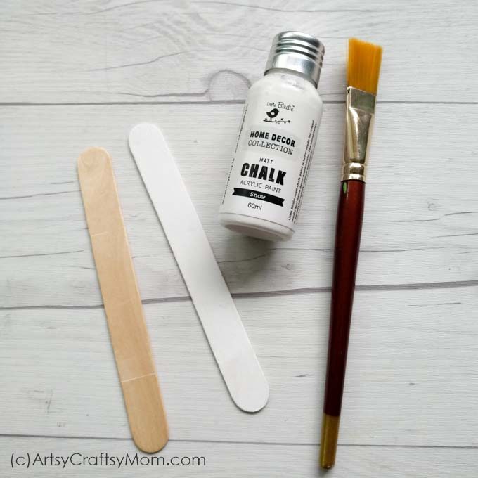 This Popsicle Stick Snowman is one of the easiest crafts you can make this Christmas! Even younger kids can assemble it themselves once the parts are ready.