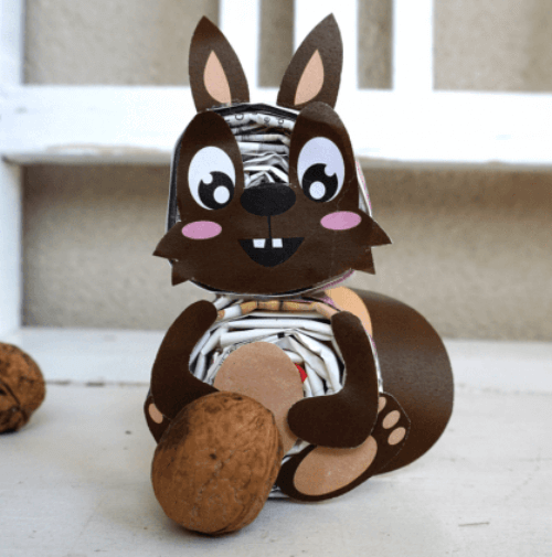 You'll find it hard to resist the collective cuteness of these adorable squirrel crafts for kids! Make them with paper, felt, play doh or even an old glove!