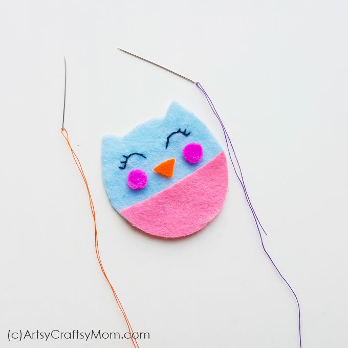There can't be a cuter way to express your love than with this Handmade Felt Valentine Owl!! Soft and colorful, this is the perfect Valentine's Day gift!