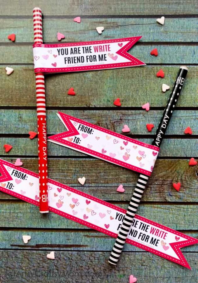 Get punny this season with these 'You are the WRITE friend For Me' Free Printable Valentine Tags to attach to your pencils or any other gift!
