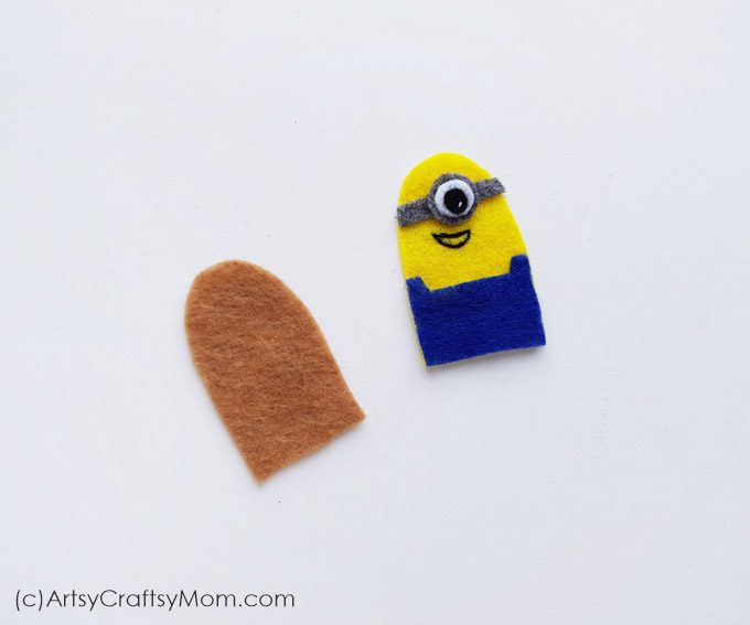 Use this DIY Felt Minion Pencil Topper to add some brightness to your everyday school work! Now you're all ready to dance to the 'Happy' song!