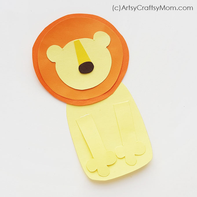 10th August is World Lion Day, which makes it the perfect time to make this Lion Bookmark Craft! Just download the free printable template, print and go!