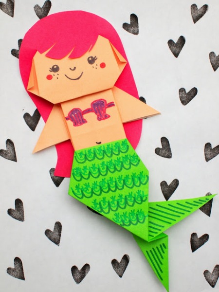 Love mermaids? Then these mesmerizing mermaid crafts for kids are just what you need? Take an underwater adventure with these fun projects!