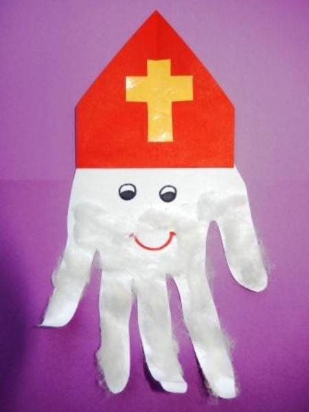 Celebrate St. Nicholas Day with these fun and interesting St. Nicholas Day Activities for Kids - lots of crafts from around the world!