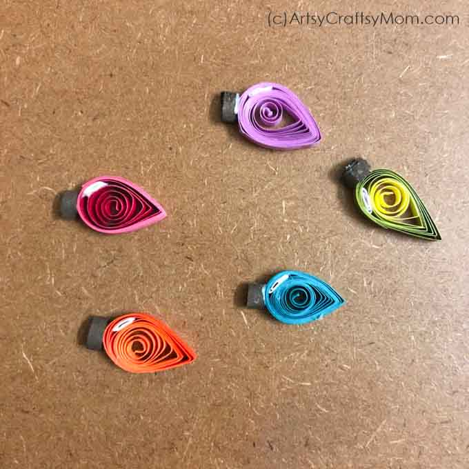 Quilled Christmas Lights Step 3