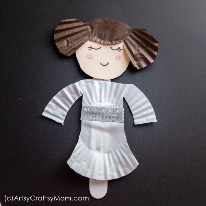 Celebrate Star Wars Day on 4th May with this cute little Cupcake Liner Princess Leia Craft! Use it as a bookmark or gift to a friend - may the Force be with you!