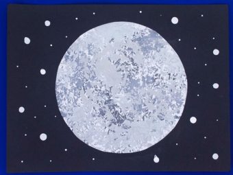 15 Mesmerizing Moon Crafts for Kids