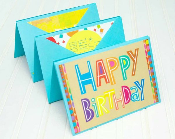 Make these Colorful DIY Birthday Cards the next time your pal's birthday rolls around! Lots of easy ideas for kids of all ages to make by themselves!