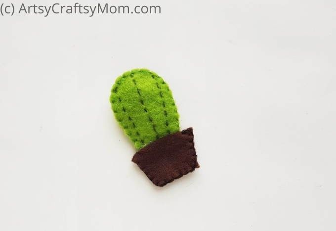 DIY Felt Cactus Bookmark 8
