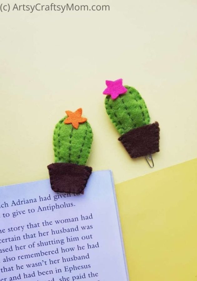 Keep track of your reading with this cute DIY Felt Cactus Bookmark! Perfect for kids to make and gift their friends or to stuff stockings this holiday!