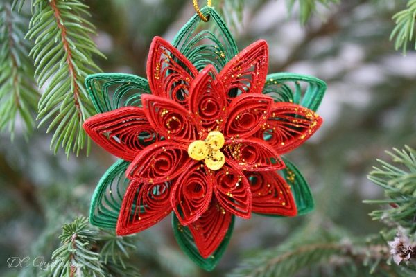 Try something different this season with these pretty Paper Quilling Crafts for Christmas! Easy enough for beginners and kids, and perfect for cards!