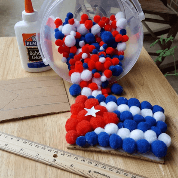 January is the anniversary of Cuba's Triumph of the Revolution, making it the perfect time to learn about Cuba - with colorful Cuba crafts for kids!