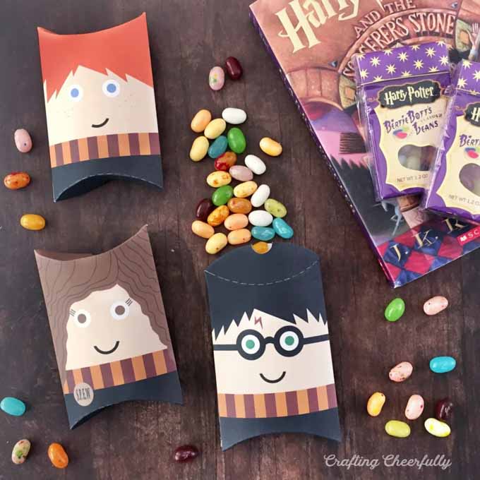 We've rounded up the best Harry Potter crafts, just in time for International Harry Potter Day! So be prepared - it's about to get magical in here!