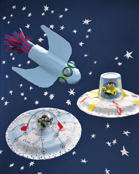 These Cute and Colorful UFO Crafts for Kids are perfect to celebrate World UFO Day coming up next month! Make the crafts and play afterwards!