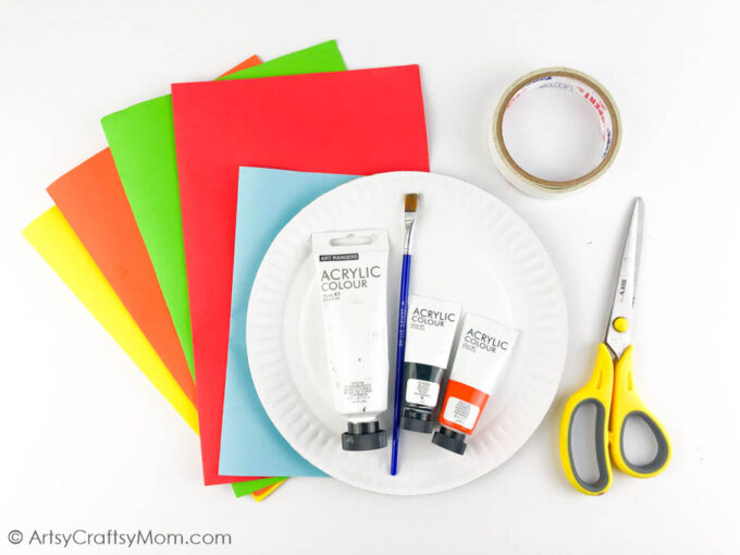 This paper plate fireworks craft is the perfect way to ring in the New Year without any noise or pollution, but with lots of colors! Super easy & fun!
