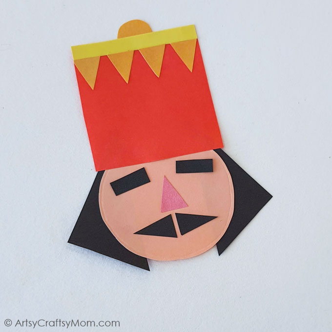 Have fun with this Easy Shape Nutcracker Craft, that's a great activity for preschoolers and kindergarteners to learn about shapes & play with them!