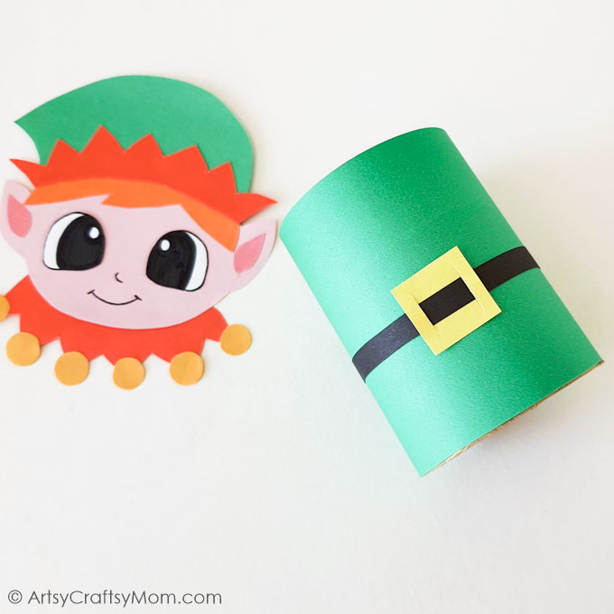 This Toilet Paper Roll Elf Craft is one of the easiest crafts that kids can make this Christmas time! Add some string and turn it into an ornament!