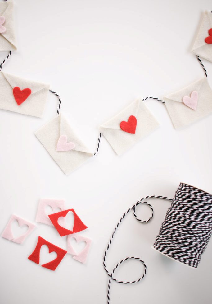 20 Gorgeous DIY Galentine's Day Party Ideas 4 These DIY Galentine's Day party ideas are just what you need to throw your BFFs a fun bash! From decor to food to gifts, there's a lot to make & do!