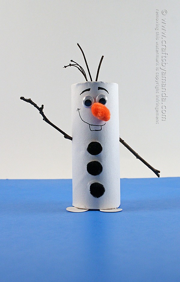This list of Frozen Crafts for Kids will be more than enough to keep you busy all winter! Features multiple Frozen characters including your favorites!