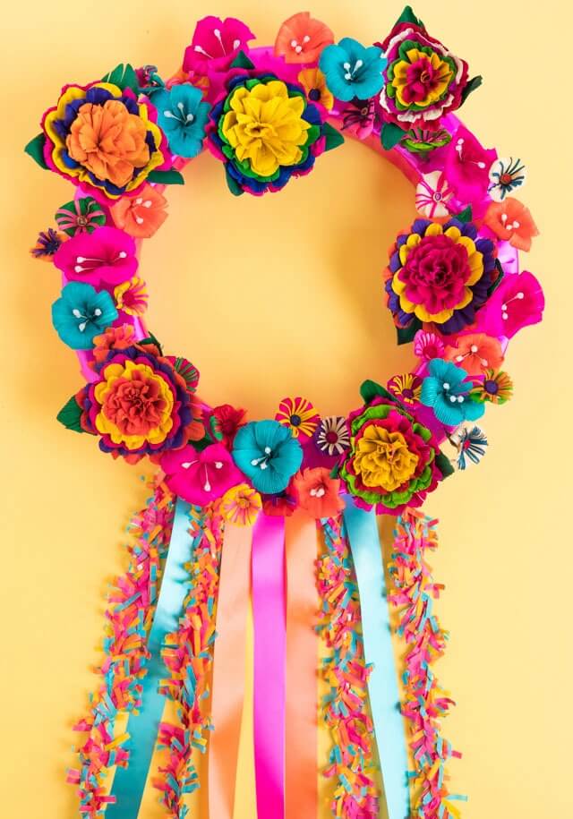 We love these Mexico crafts for kids & think they're perfect to learn more about this amazing country! From sombreros to tacos, we've got a lot here!