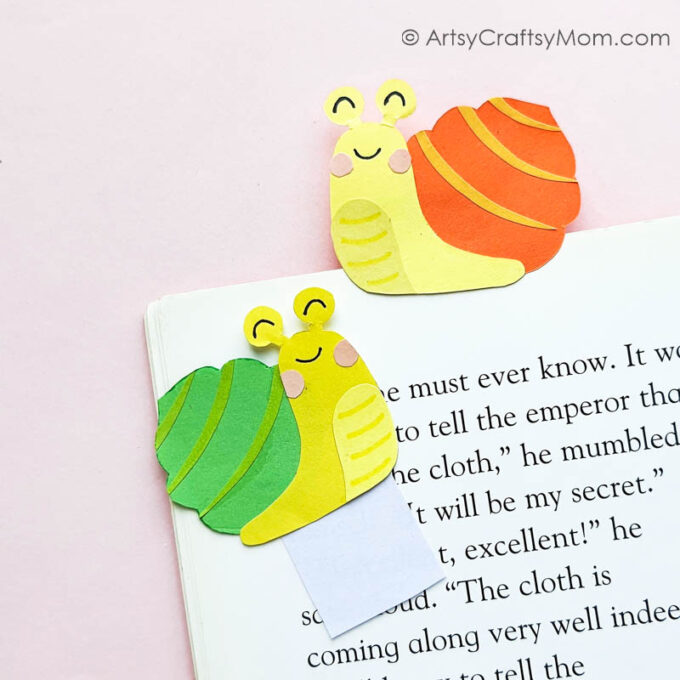 Welcome spring with a Papercraft Snail Bookmark Craft for Kids! Super fun and incredibly easy - all you need is basic craft supplies & you're ready!