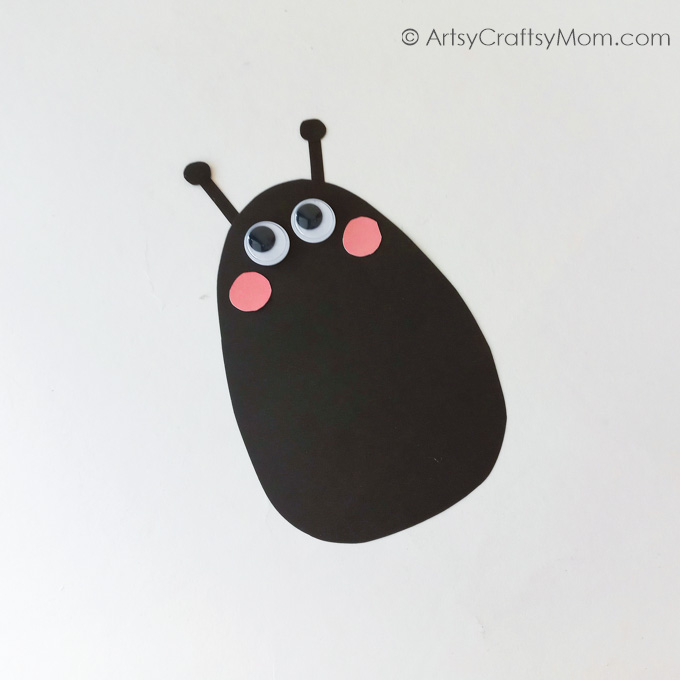 Welcome spring with this adorable handprint ladybug craft that's a breeze to make! Use it to learn about ladybugs and make them in many colors!