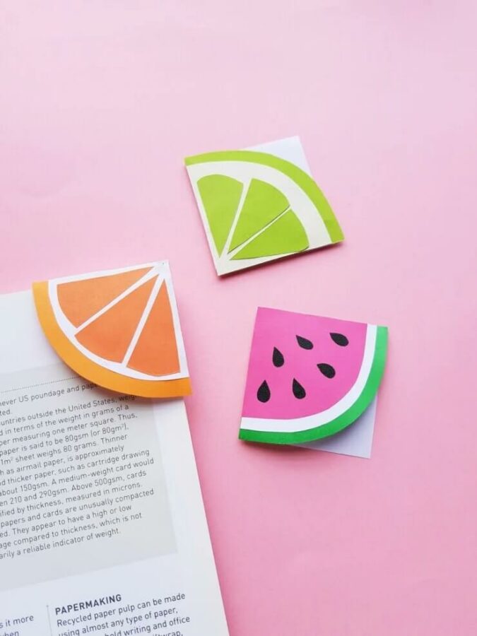 25 Cute and Creative Corner Bookmarks for Kids 21 These cute Corner Bookmarks for Kids will ensure kids stay interested in their reading. There's something for every holiday and season!