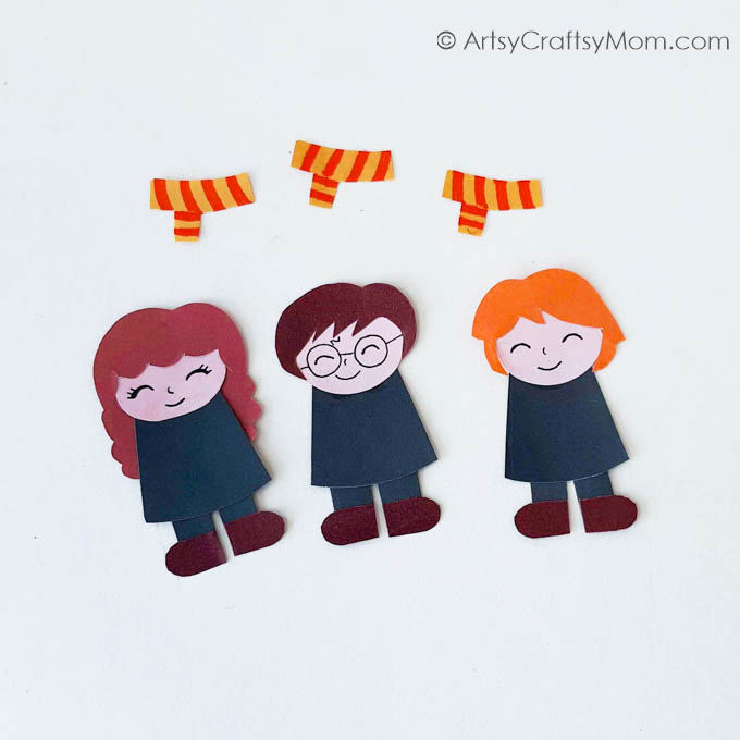 These cute Craft Stick Harry Potter Bookmarks are perfect for fans of the series! Go ahead and make a bookmark based on your favorite character!