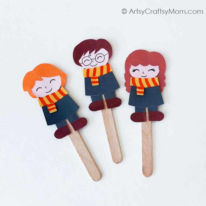 These cute Craft Stick Harry Potter Bookmarks are perfect for fans of the series! Go ahead and make a bookmark based on your favorite character!