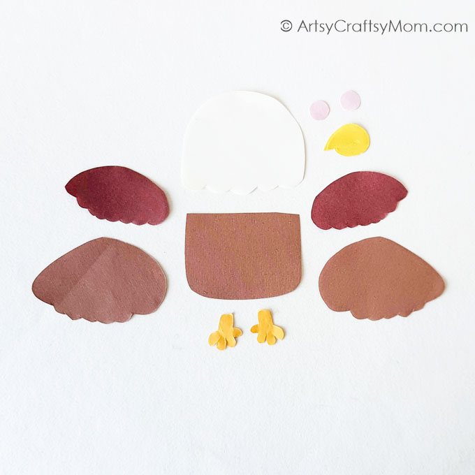Here's a DIY American Bald Eagle corner bookmark that pays tribute to the magnificent bald eagle, a celebrated emblem of the United States.