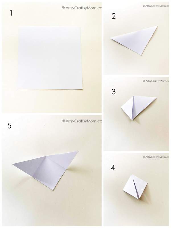 These American Flag Day Corner Bookmarks are easy enough for young kids to make for Fourth of July, with step by step instructions and pictures!