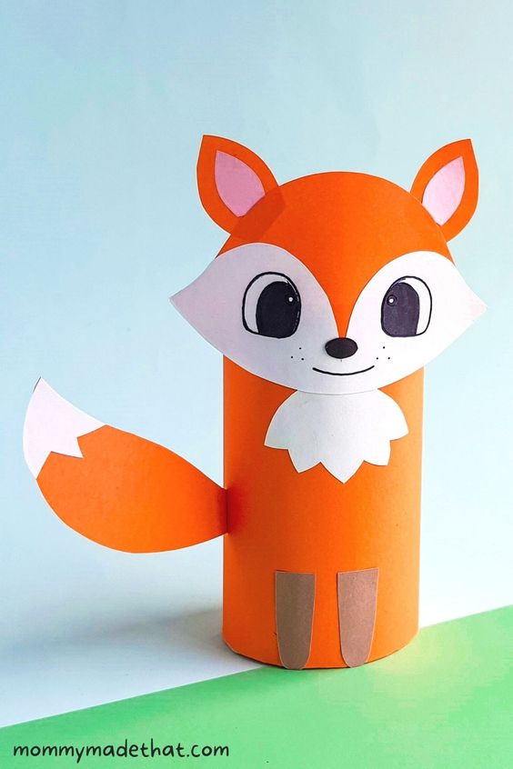 Enjoy Fall with these fun fox crafts for kids! Learn about this fun fox as you make crafts and read books - are they really as wily as they seem?