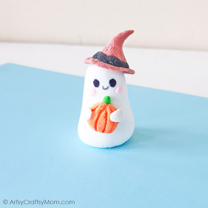 This Clay Ghost Craft proves that ghosts can most certainly be adorable, even if it's Halloween! Easy enough for kids to make and gift their friends!
