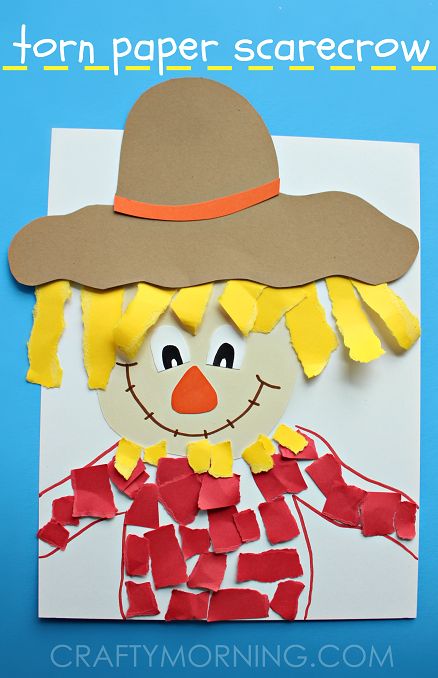Here are some easy and fun scarecrow crafts that are perfect for Fall & Thanksgiving! Make crafts from paper plates, craft foam, craft sticks & more!