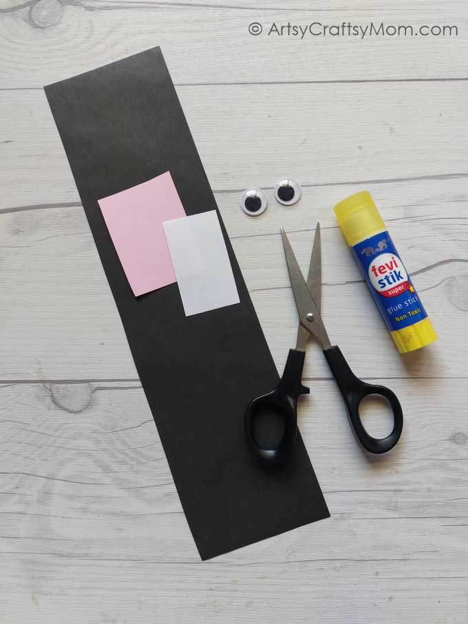 Here are some Creative Rolled Paper Halloween Crafts for Kids that work well for Halloween & Thanksgiving! Make your favorite, or make them all!